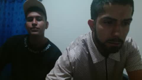 Snapshot of thehousedog chatting on 09/27/25, 07:35 thehousedog online show from 09/27/25, 07:35