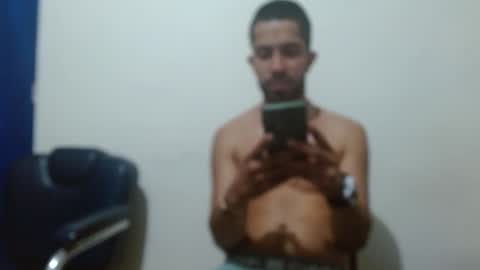 Snapshot of thehousedog chatting on 12/16/25, 06:13 thehousedog online show from 12/16/25, 06:13