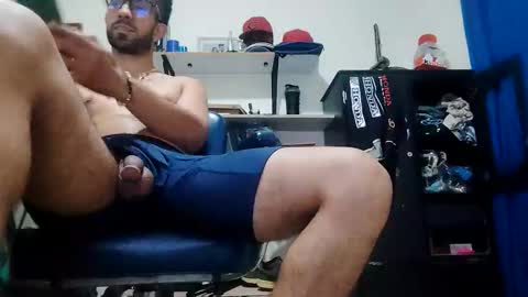 thehousedog online show from 02/14/26, 02:30