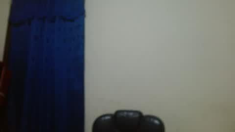 Snapshot of thehousedog chatting on 04/23/26, 01:18 thehousedog online show from 04/23/26, 01:18
