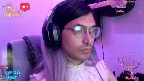 Snapshot of thehushvibe chatting on 10/27/25, 07:01 Jav online show from 10/27/25, 07:01