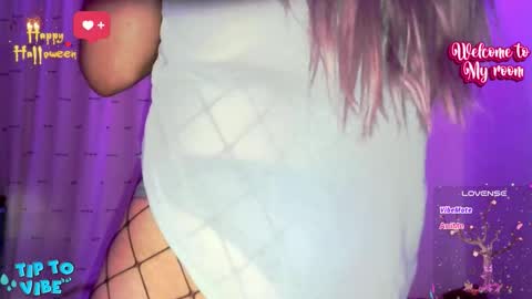 Snapshot of thehushvibe chatting on 10/29/25, 01:13 Jav online show from 10/29/25, 01:13