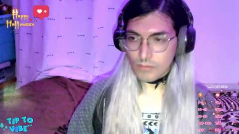 Snapshot of thehushvibe chatting on 10/30/25, 05:42 Jav online show from 10/30/25, 05:42