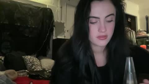 Snapshot of thejennataylor chatting on 02/14/26, 05:48 thejennataylor online show from 02/14/26, 05:48