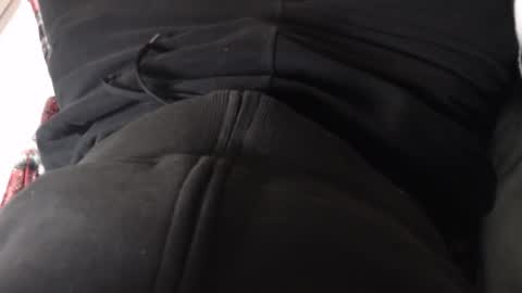 Snapshot of thejerk1974 chatting on 11/03/25, 05:25 Liam online show from 11/03/25, 05:25