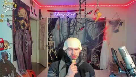 Johnny Stone online show from 10/29/25, 12:13