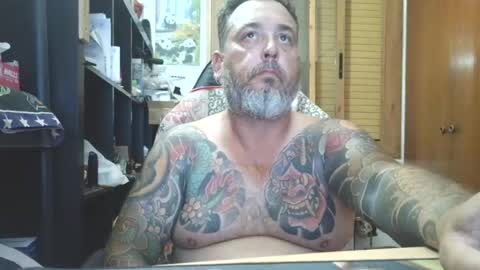 Snapshot of thekier chatting on 07/12/26, 01:40 thekier online show from 07/12/26, 01:40