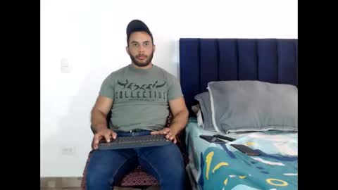 Ronny online show from 06/08/26, 04:18