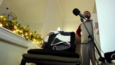 Snapshot of thekinkside chatting on 12/02/24, 02:53 KinkSide online show from 12/02/24, 02:53