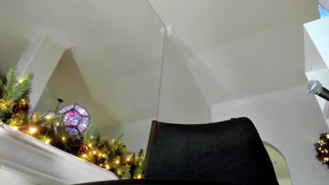 Snapshot of thekinkside chatting on 12/05/24, 03:04 KinkSide online show from 12/05/24, 03:04