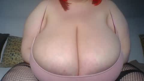 Snapshot of thekinkyangel chatting on 01/22/25, 08:40 Kinky Angel online show from 01/22/25, 08:40