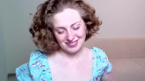 Snapshot of theladysblush chatting on 03/05/25, 07:17 Ella online show from 03/05/25, 07:17