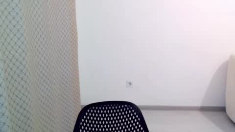 Snapshot of theladysblush chatting on 05/23/26, 06:45 Ella online show from 05/23/26, 06:45