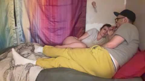 Snapshot of thelevelbelow chatting on 03/04/26, 04:29 thelevelbelow online show from 03/04/26, 04:29