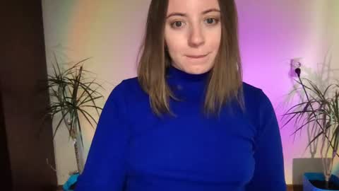 Snapshot of thelexy chatting on 12/23/24, 10:21 Alexa online show from 12/23/24, 10:21