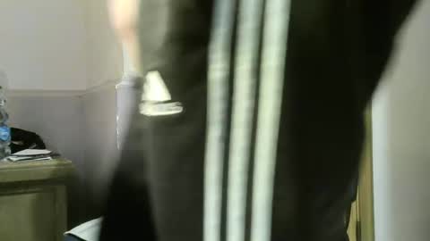 Snapshot of theliaz19 chatting on 01/04/25, 03:49 theliaz19 online show from 01/04/25, 03:49