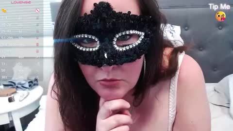 Snapshot of thelipsdown chatting on 04/02/26, 08:28 Lacey online show from 04/02/26, 08:28