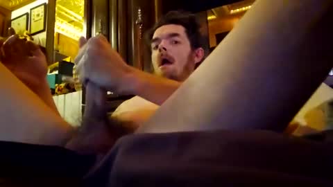 Snapshot of thelongjman420 chatting on 11/06/25, 11:37 thelongjman420 online show from 11/06/25, 11:37