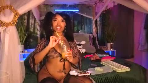 thelovelybrown online show from 02/06/26, 07:50