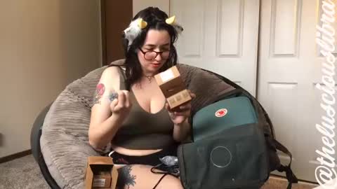 thelusciouslibra online show from 01/12/25, 07:42