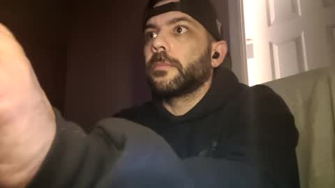 Snapshot of themadhatter710 chatting on 02/14/25, 03:33 Frank online show from 02/14/25, 03:33