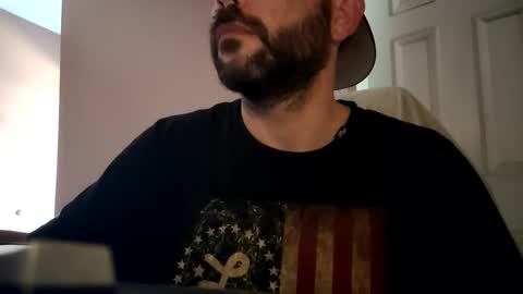 Snapshot of themadhatter710 chatting on 02/19/25, 04:55 Frank online show from 02/19/25, 04:55