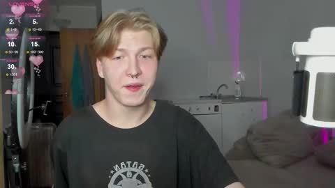 Sever online show from 11/26/25, 11:55