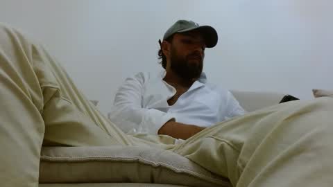 TheMonarchGoat online show from 11/22/25, 03:00