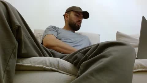 TheMonarchGoat online show from 04/01/26, 01:50