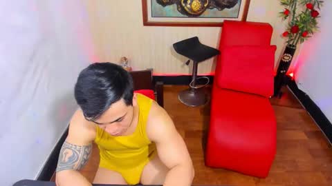 themuscularvenezuelanman online show from 04/04/26, 10:51