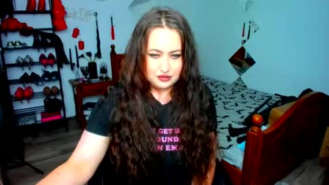 thenaughtygf online show from 11/20/25, 10:20