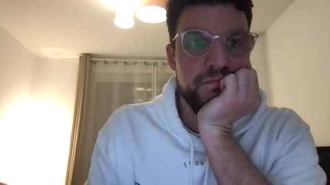 thenudeworldrover online show from 04/05/26, 07:22