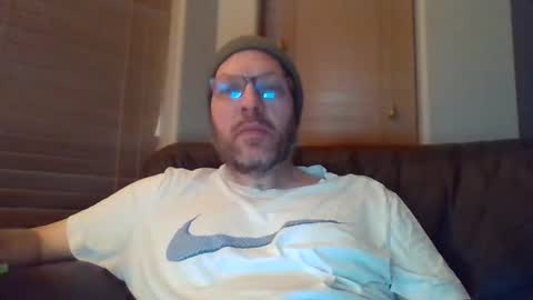 theo6974z online show from 03/04/25, 12:12