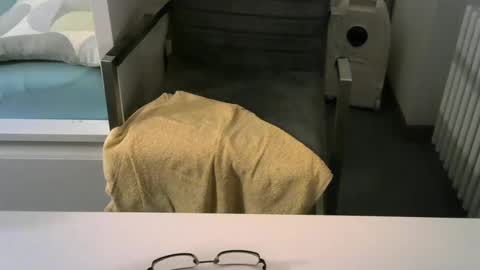 Snapshot of theoone7891 chatting on 01/15/25, 08:48 theoone7891 online show from 01/15/25, 08:48