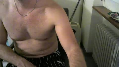 Snapshot of theoone7891 chatting on 02/11/25, 08:52 theoone7891 online show from 02/11/25, 08:52