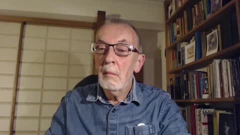 Snapshot of theowlandthe chatting on 12/12/24, 07:26 theowlandthe online show from 12/12/24, 07:26