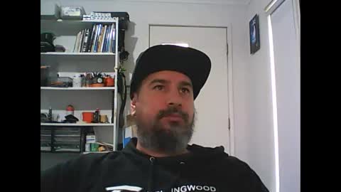 aussiebeard online show from 11/26/25, 02:12