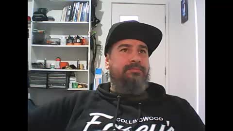 aussiebeard online show from 11/29/25, 07:44