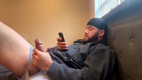 Snapshot of thepipe_layer chatting on 12/28/24, 01:49 ThePipe online show from 12/28/24, 01:49