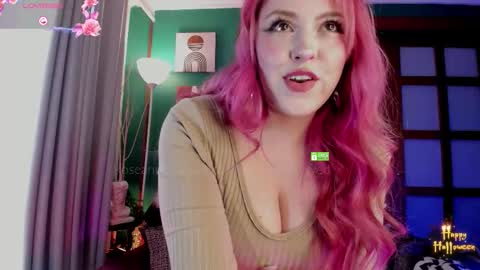 Snapshot of theprincess_rosee chatting on 10/28/25, 08:44 Rosie  online show from 10/28/25, 08:44