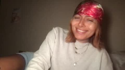 therain222 online show from 11/18/25, 07:57