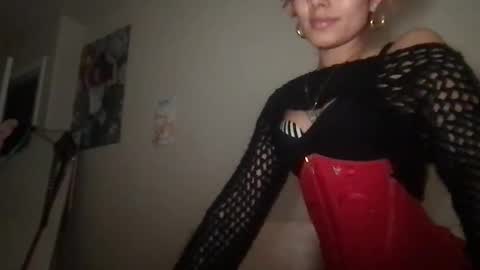 therain222 online show from 02/10/26, 02:04