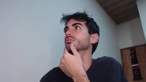 Santiago Enrique online show from 02/18/26, 03:46