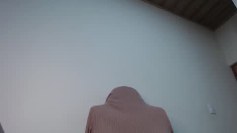 Santiago Enrique online show from 03/25/26, 04:51