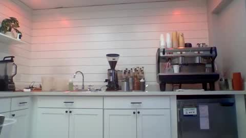 Snapshot of therealbabygofficial chatting on 02/14/26, 12:40 therealbabygofficial online show from 02/14/26, 12:40