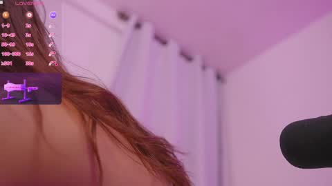 Snapshot of therealpeach_ chatting on 01/25/25, 10:08 online show from 01/25/25, 10:08