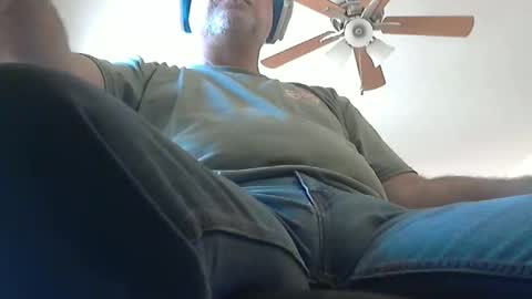 Neo online show from 11/15/25, 06:04