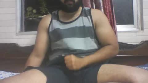 Snapshot of therichguy30 chatting on 10/25/25, 05:19 TheRichGuy online show from 10/25/25, 05:19