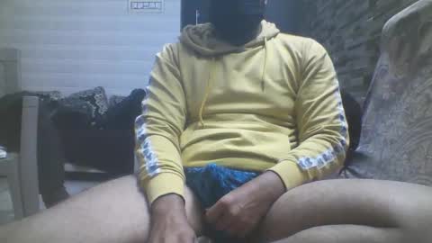 Snapshot of therichguy30 chatting on 11/09/25, 05:55 TheRichGuy online show from 11/09/25, 05:55