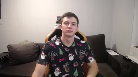 Snapshot of theroadtomars chatting on 12/23/24, 03:44 Nick   online show from 12/23/24, 03:44